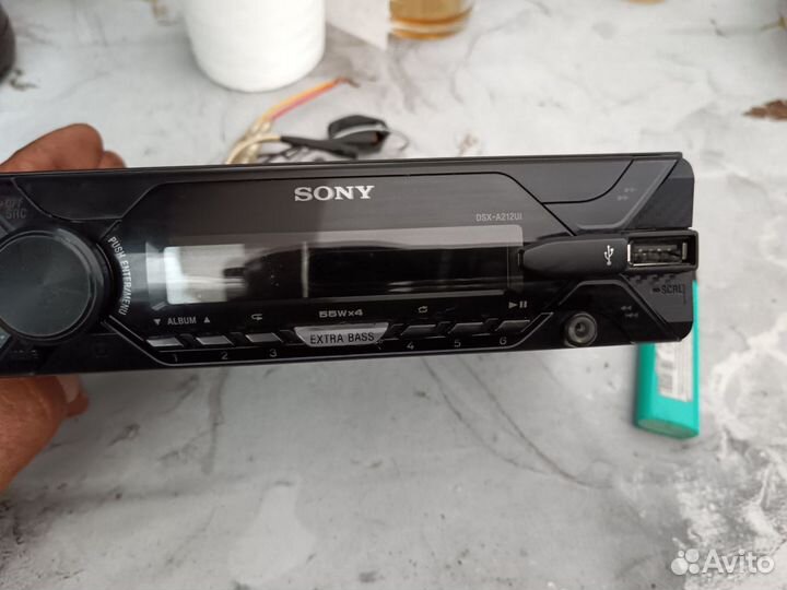 Автомагнитола Sony DSX-A212UI