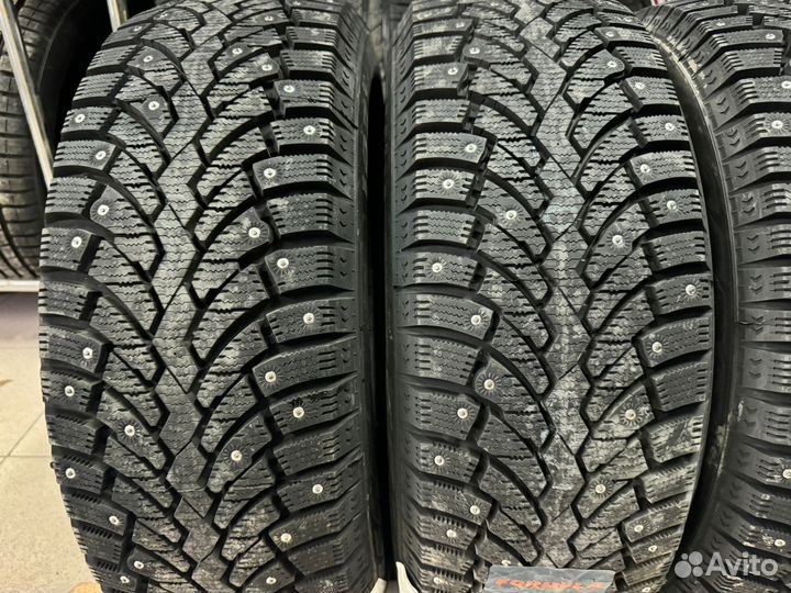 Pirelli Formula Ice 215/70 R16