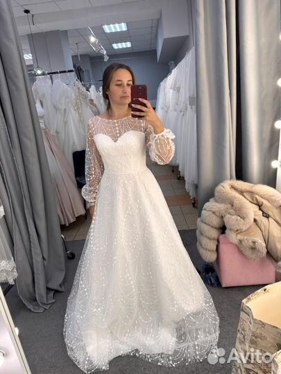 Свадебное платье