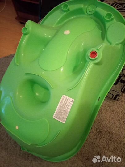 Ванночка для купания с горкой
