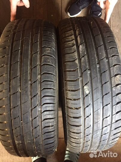 Nokian Tyres Hakka Blue 215/65 R16