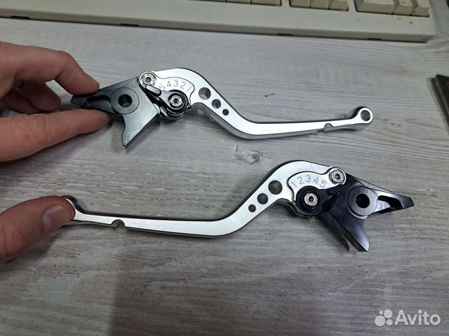 Рычаг тормоза и сцепления Suzuki AN650