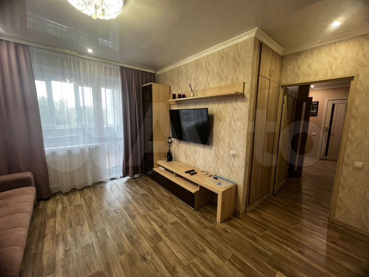 2-к. квартира, 47 м², 5/9 эт.