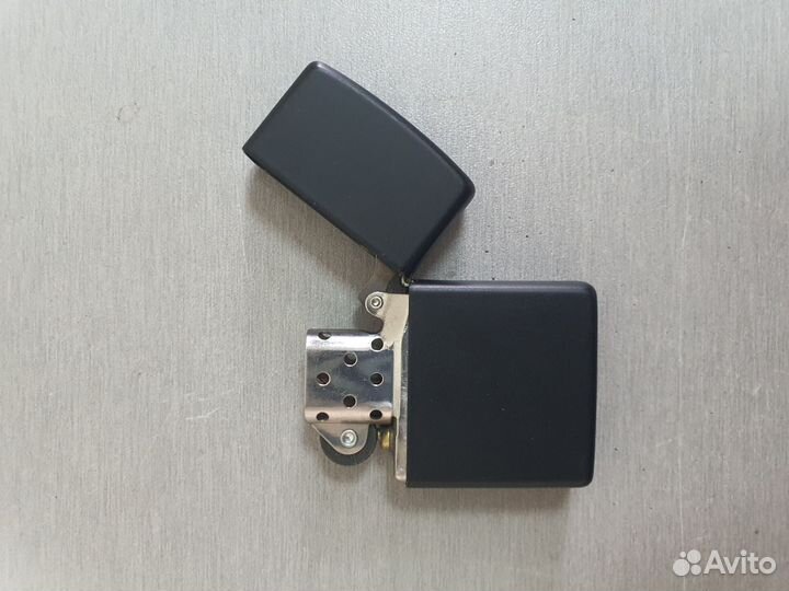 Зажигалка zippo оригинал