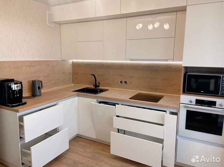 Кухня на заказ, доставка, сборка в Москве и мо