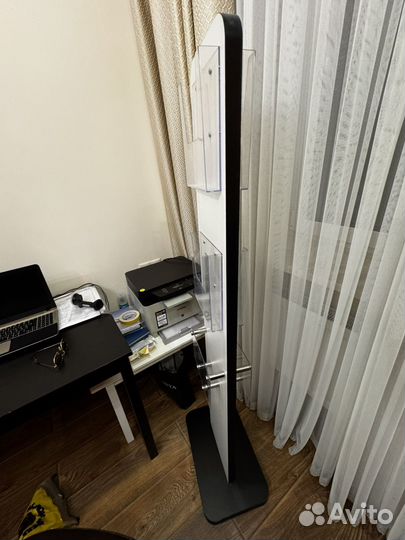 Стойка напольная для печатной продукции