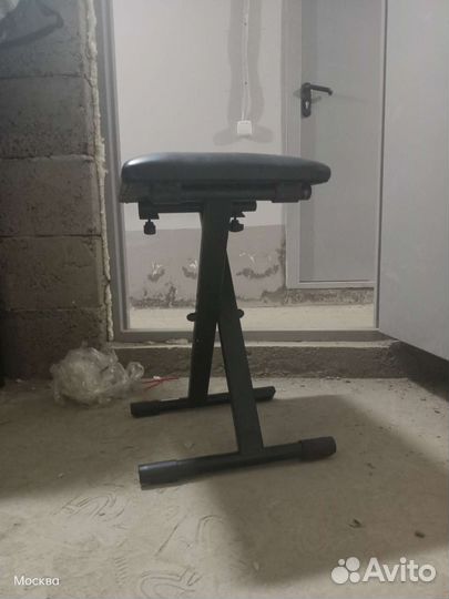 Стул для пианино складной