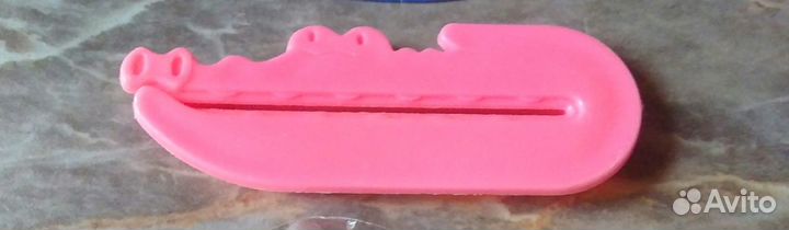 Выдавливатель зубной пасты 