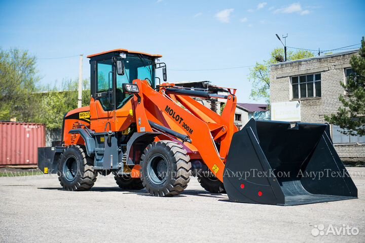 Фронтальный погрузчик Molot 300M, 2022