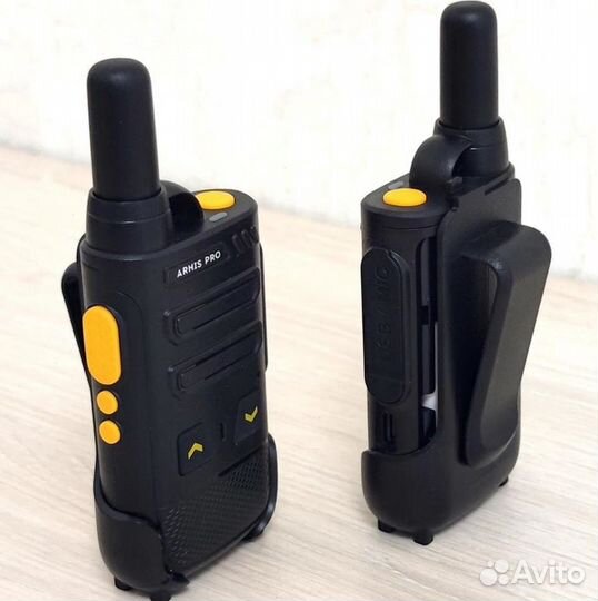 Рация с наушником, радиостанция с гарнитурой