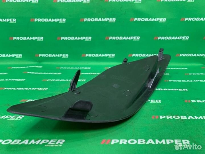 Заглушка передняя правая Ford Focus 2 08-10Г