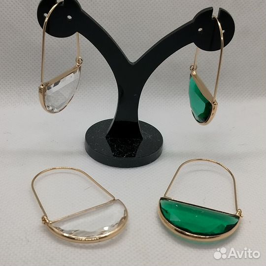 Серьги стильные