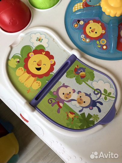 Развивающий столик fisher price
