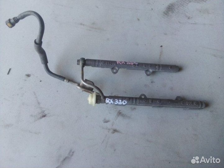 Топливная рампа Lexus Rx 330 3.3 ат