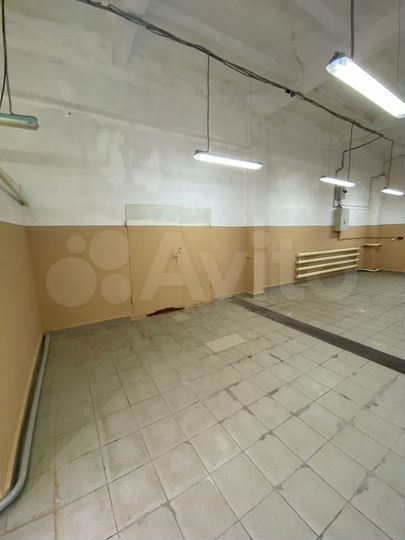 Свободного назначения, 300 м²