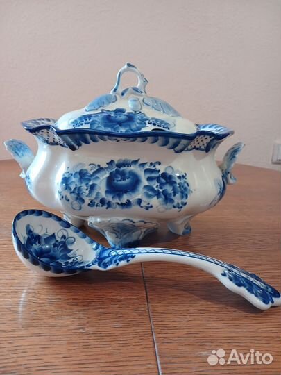 Посуда гжель