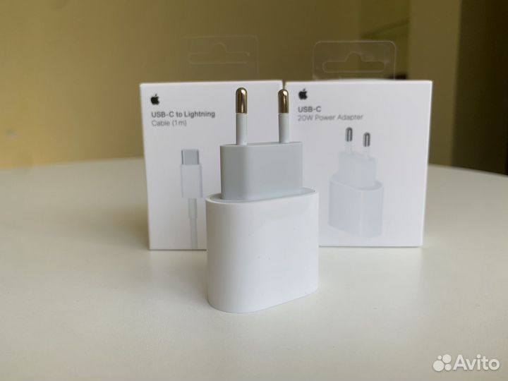 Зарядка на iPhone Блок 20W