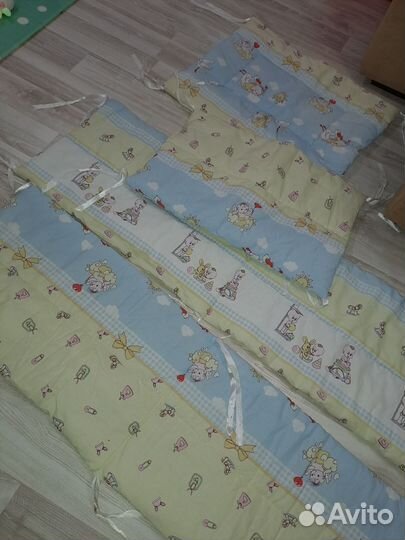 Бортики в детскую кроватку