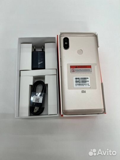 Xiaomi Redmi Note 5, 6/64 ГБ