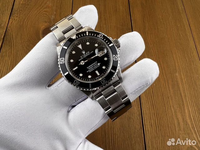 Швейцарские часы Rolex Submariner Date 40mm 116610