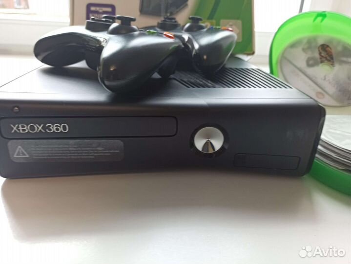 Xbox 360 S Microsoft 250 GB