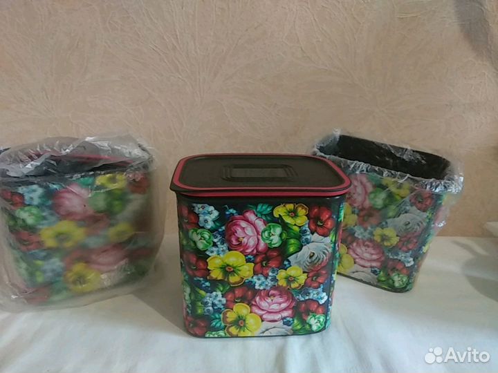 «Акваконтроль» «Цветочный узор»-2,1 л. Tupperwar