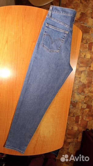 Джинсы Levi'S w26-27L28, новые. Пакистан