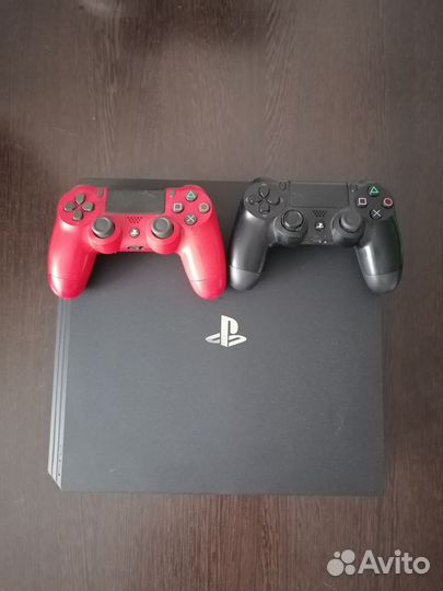 Sony PS4 pro 1tb