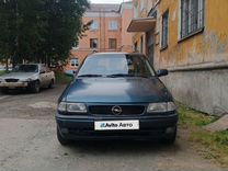 Opel Astra 1.6 MT, 1997, 228 000 км, с пробегом, цена 200 000 руб.