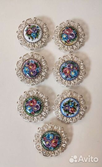 Финифть брошь