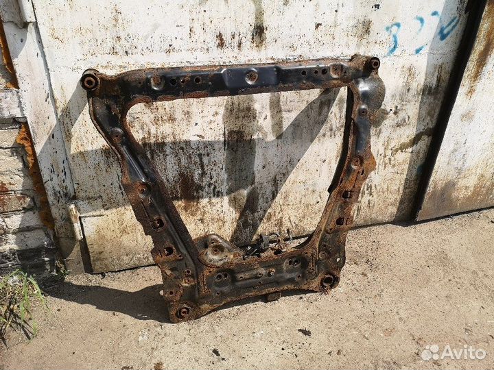 Подрамник передний Ниссан Х-Трейл Т31, Кашкай J10