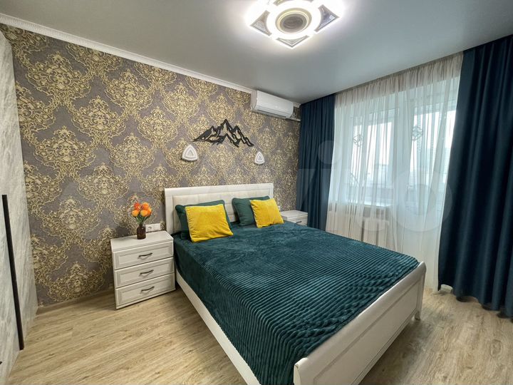 3-к. квартира, 85 м², 13/16 эт.