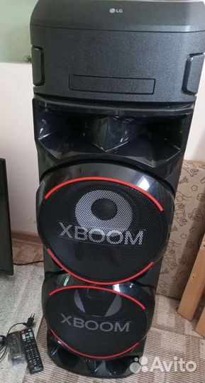 Музыкальная колонка LG ON99