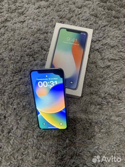 iPhone X, 256 ГБ