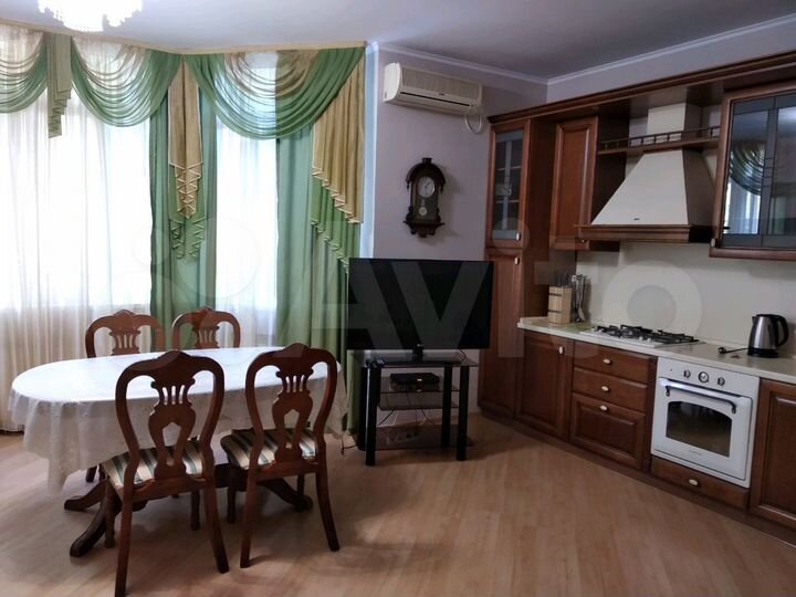 Дом 60 м² на участке 1 сот.