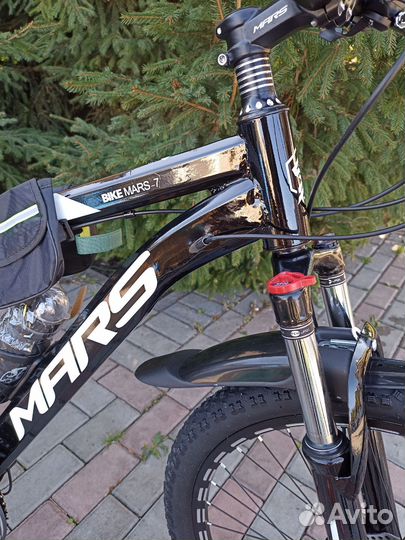 Новый горный 26 колеса,24 скорости,диск тормоз