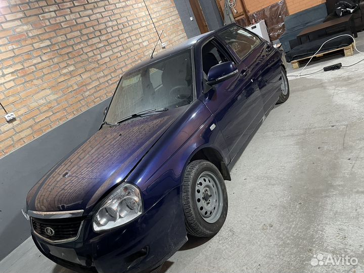 Priora на разбор 14 год lux