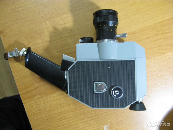 Кинокамера Кварц 2х8С-3