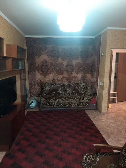 2-к. квартира, 42 м², 4/4 эт.