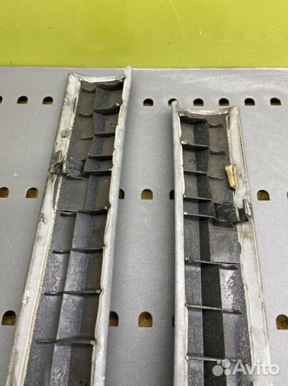 Накладки стоек Mercedes E-Class W124