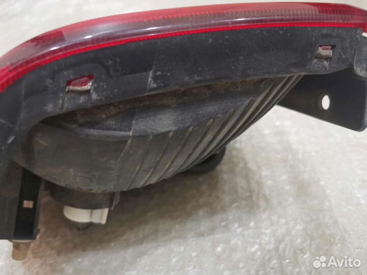 Фонарь задний правый Mitsubishi Pajero io (pinin)