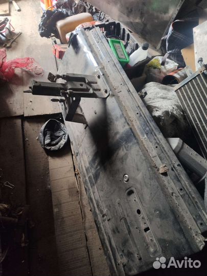 Дверь задняя Исузу му