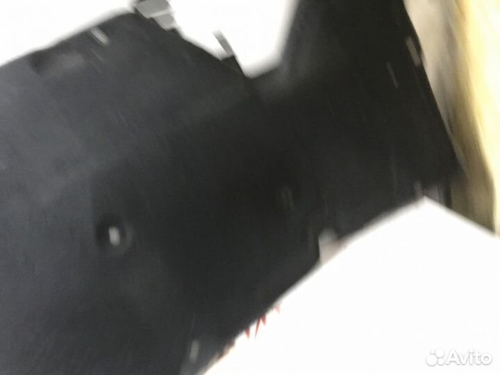 Шумоизоляция капота Nissan Pathfinder