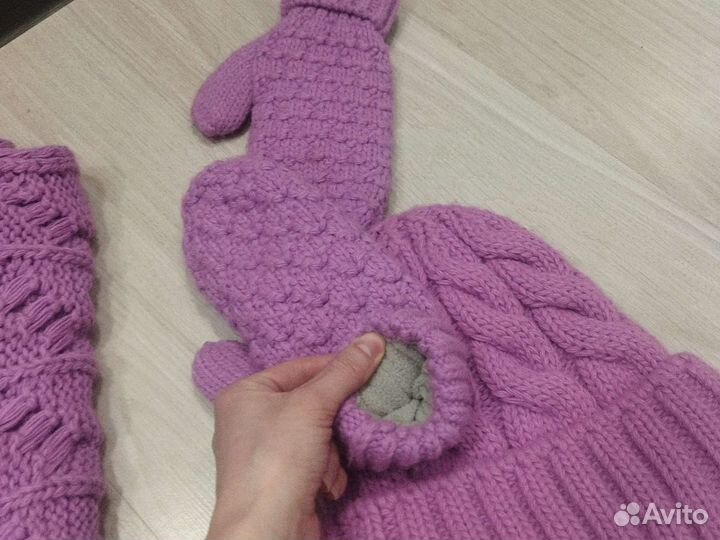 Комплект шапка шарф и варежки