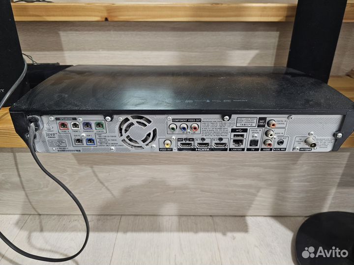 Домашний кинотеатр 5.1 Sony HBD-E880