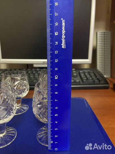 Хрустальные рюмки