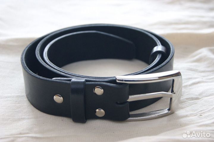 Кожаный мужской ремень ручной работы