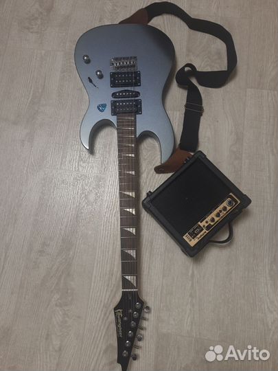 Электрогитара с комбиком бу
