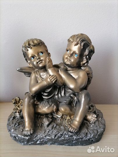 Предметы декора для интерьера