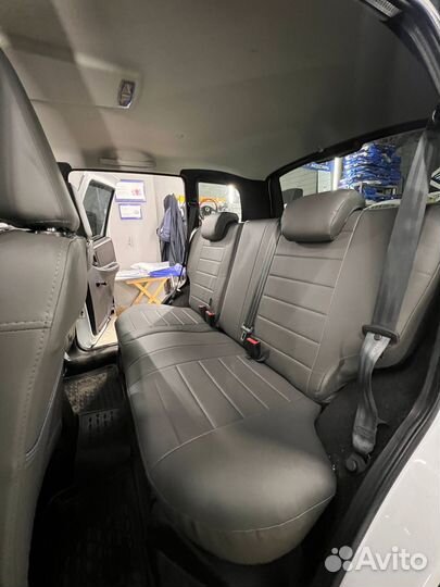 Автомобильные чехлы Chevrolet Niva